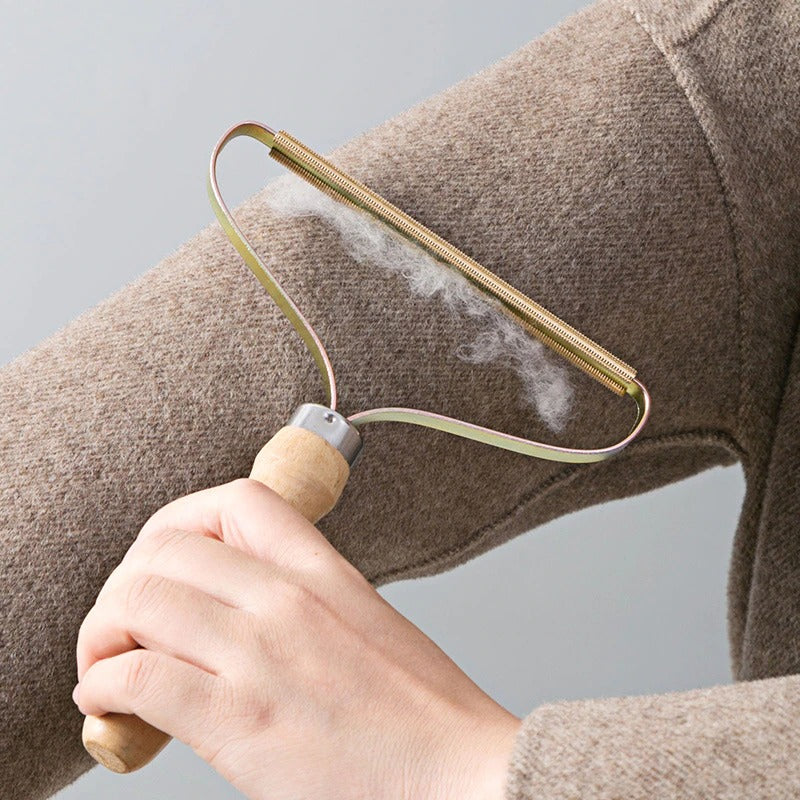 The Handy Home Helper Lint Remover